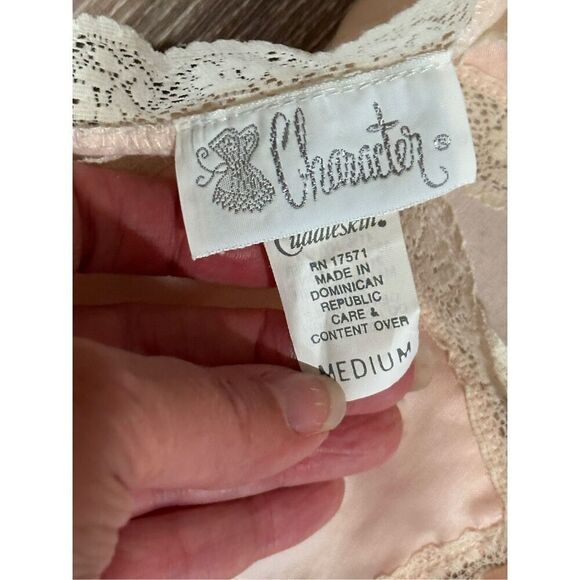 Character cuddleskin gown pajamas pink satin vintage M 8/10 Victorian - Picture 4 of 12